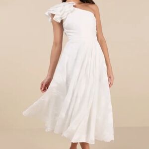 Lulu's Chic White One-Shoulder Dress